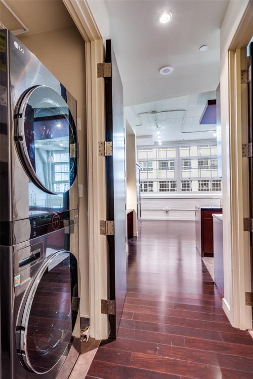 One Montgomery Plaza Residence Condo - Residential