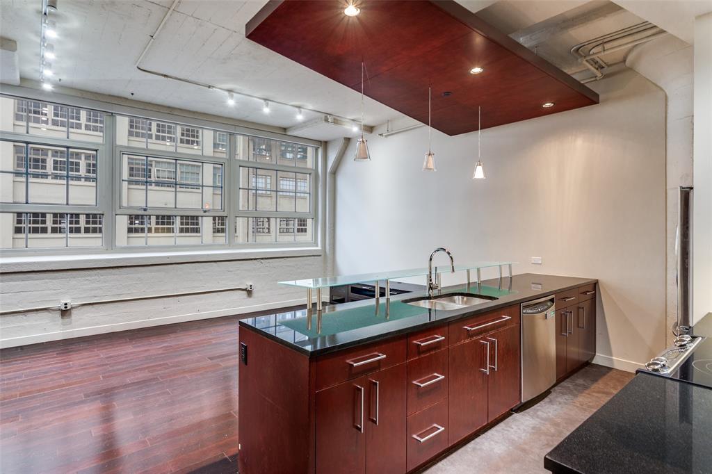 One Montgomery Plaza Residence Condo - Residential