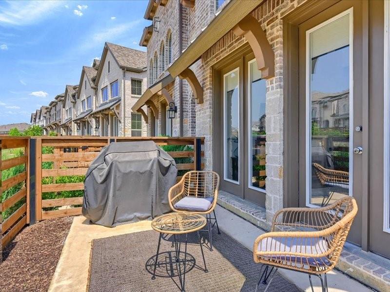 421 Blue Creek Cove