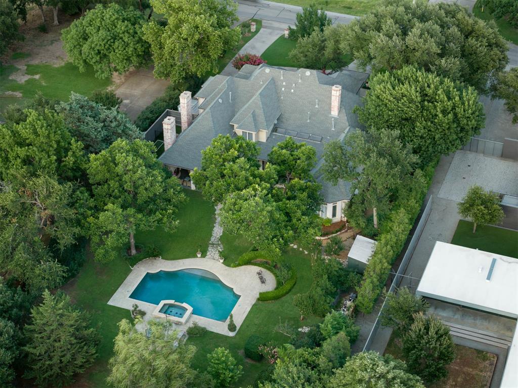 11407 W Ricks Circle