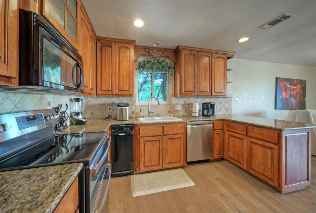 Lake Travis 06 - Residential