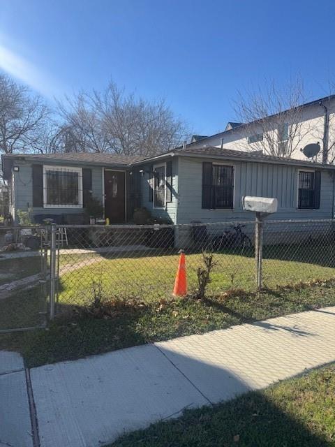 Roosevelt Manor 1st Inst - Residential