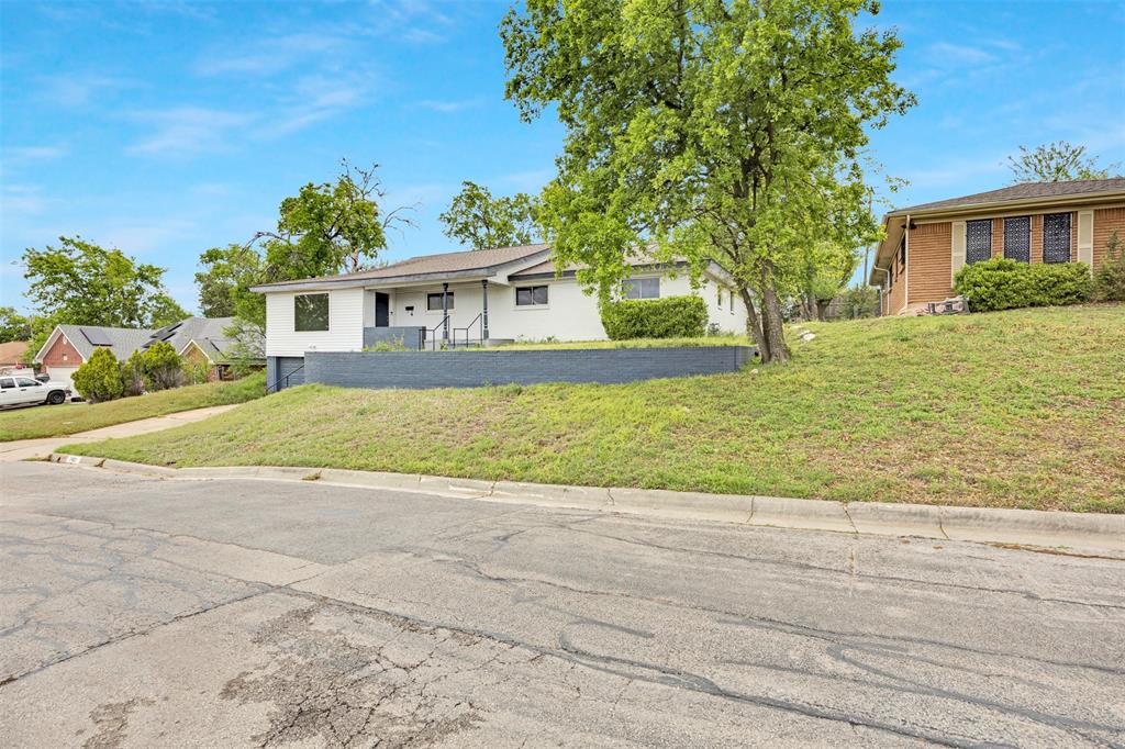 7401 Trimble Drive