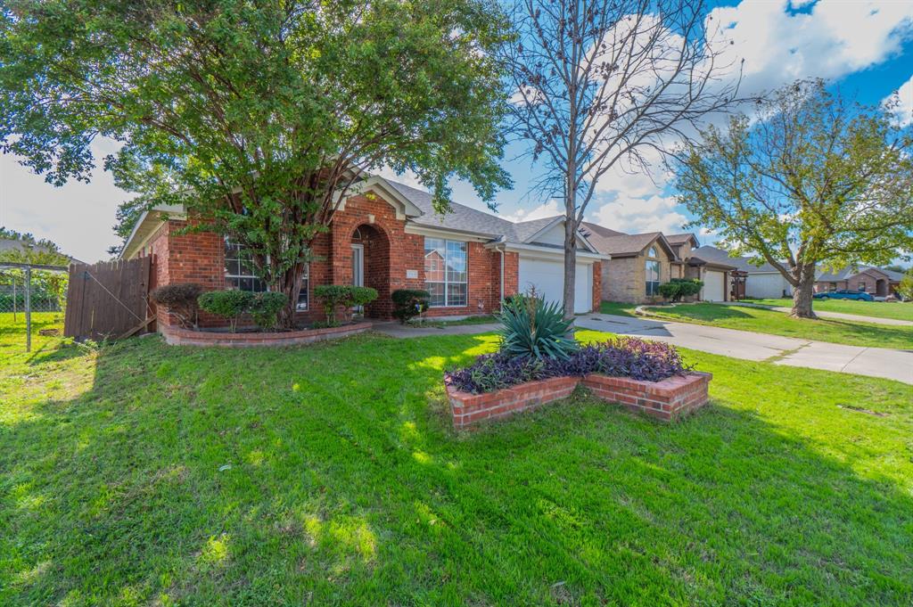 3913 Orlando Springs Drive
