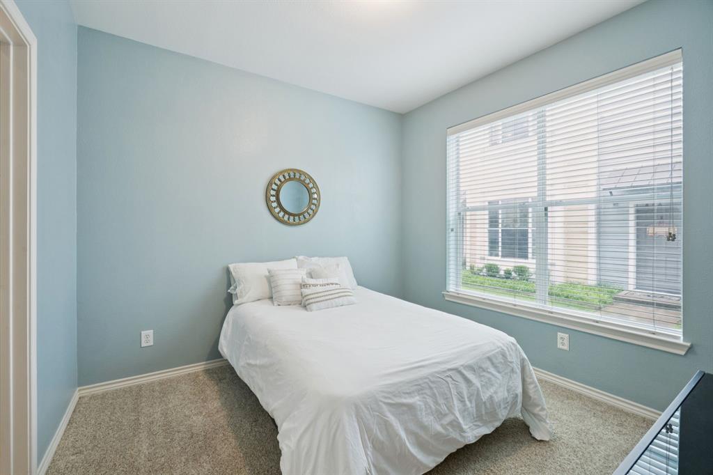 4121 Mckinney Avenue 21