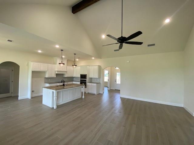 Donna's Place - Residential