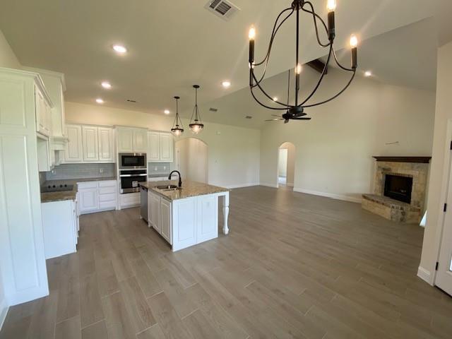 Donna's Place - Residential