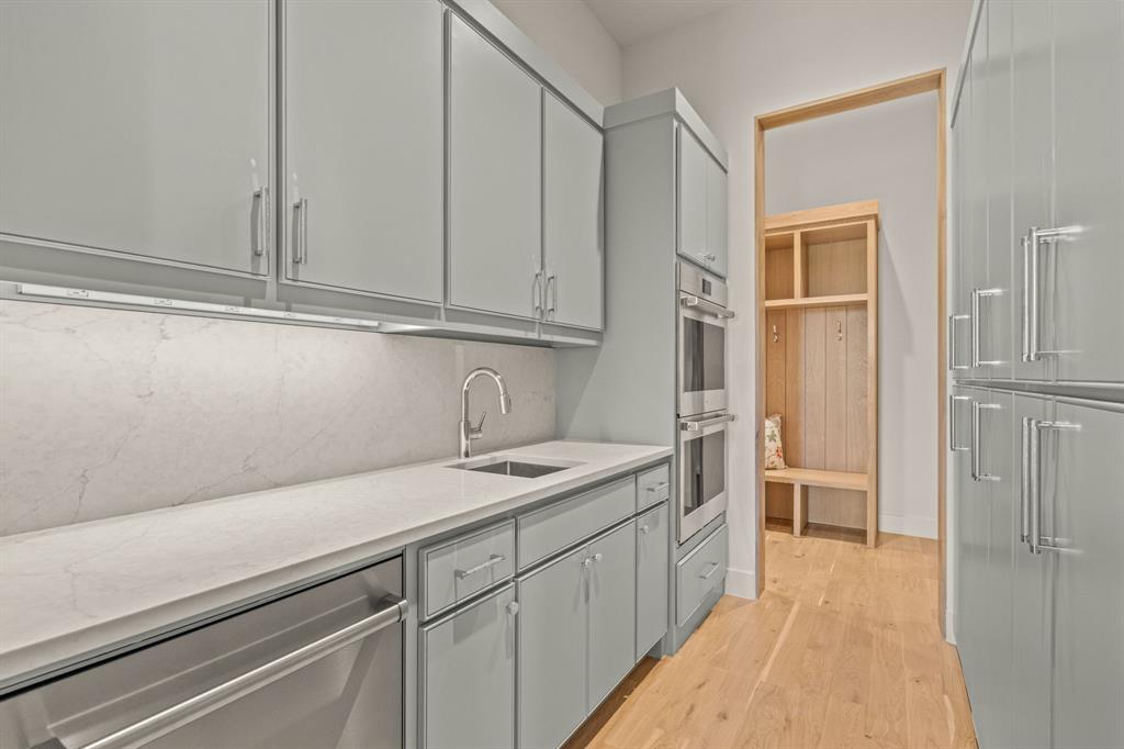 Montrachet Add - Residential