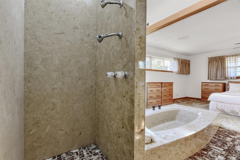 CARUTHERS - Residential