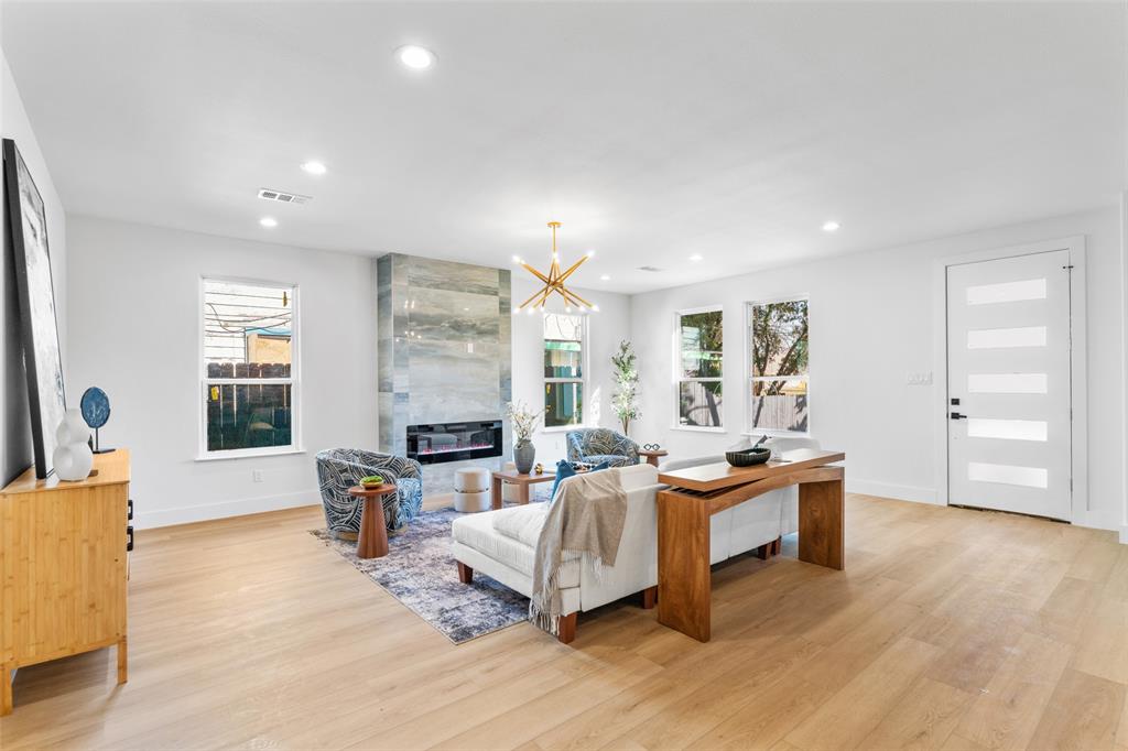 3509 Harlingen Street