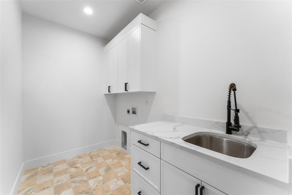 Joe Irwin No 3 - Residential