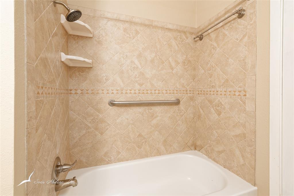 Abilene, Texas 79603, United States, 3 Bedrooms Bedrooms, ,2 BathroomsBathrooms,Residential,Active,225111