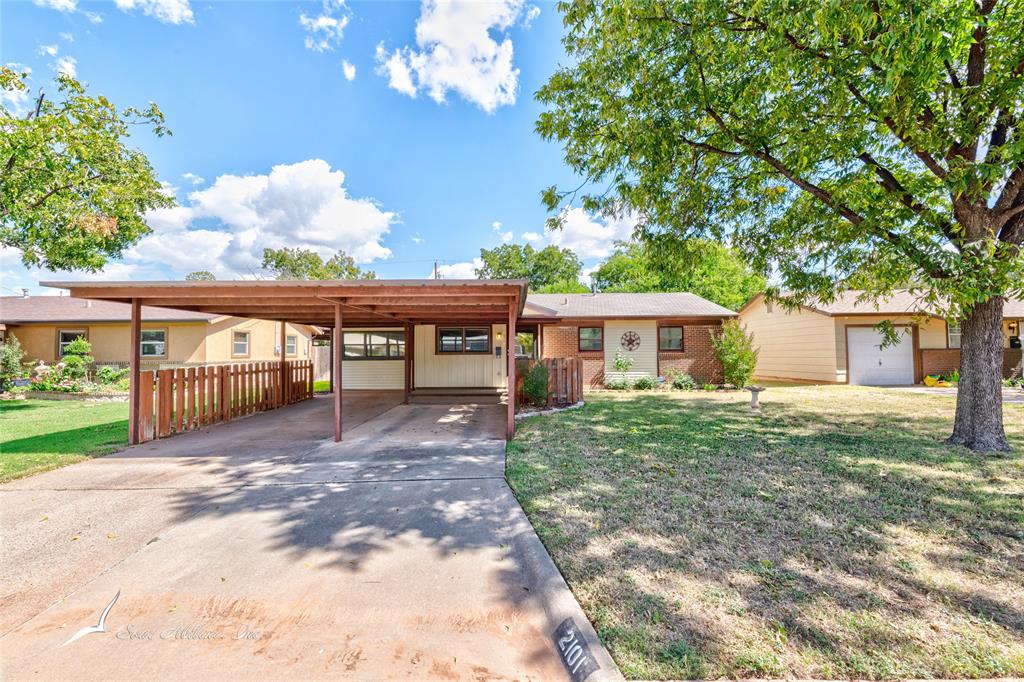 Abilene, Texas 79603, United States, 3 Bedrooms Bedrooms, ,2 BathroomsBathrooms,Residential,Active,225111