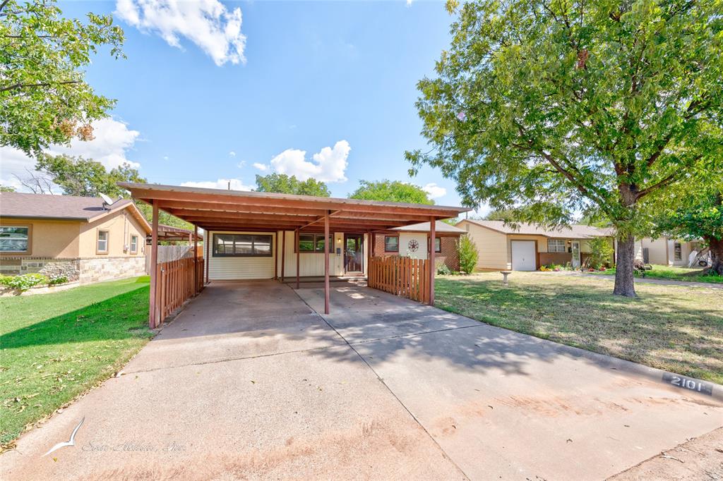 Abilene, Texas 79603, United States, 3 Bedrooms Bedrooms, ,2 BathroomsBathrooms,Residential,Active,225111