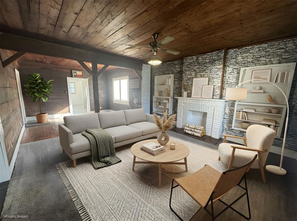 809 E Palestine Street