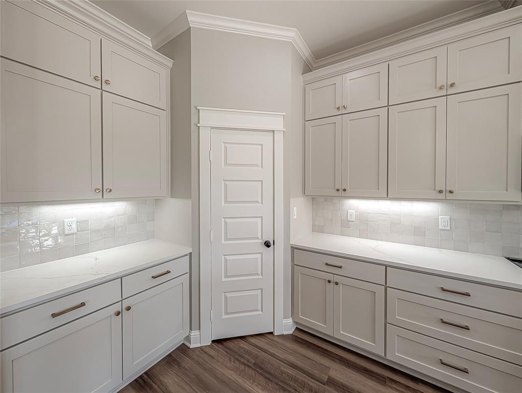 15274 County Road 1100