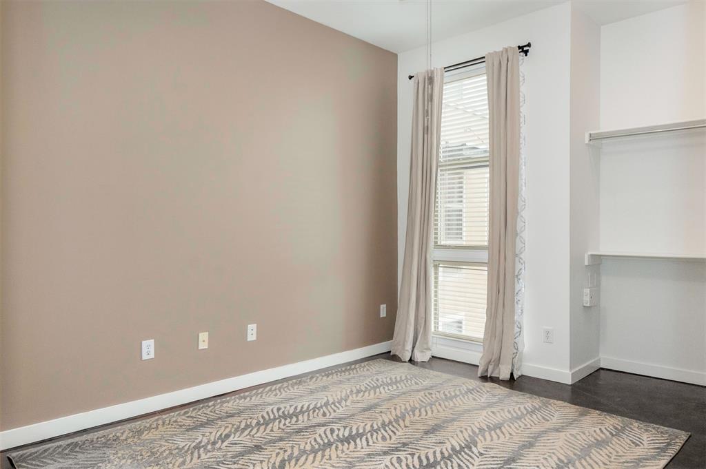 Texas & Pacific Lofts Condo - Residential
