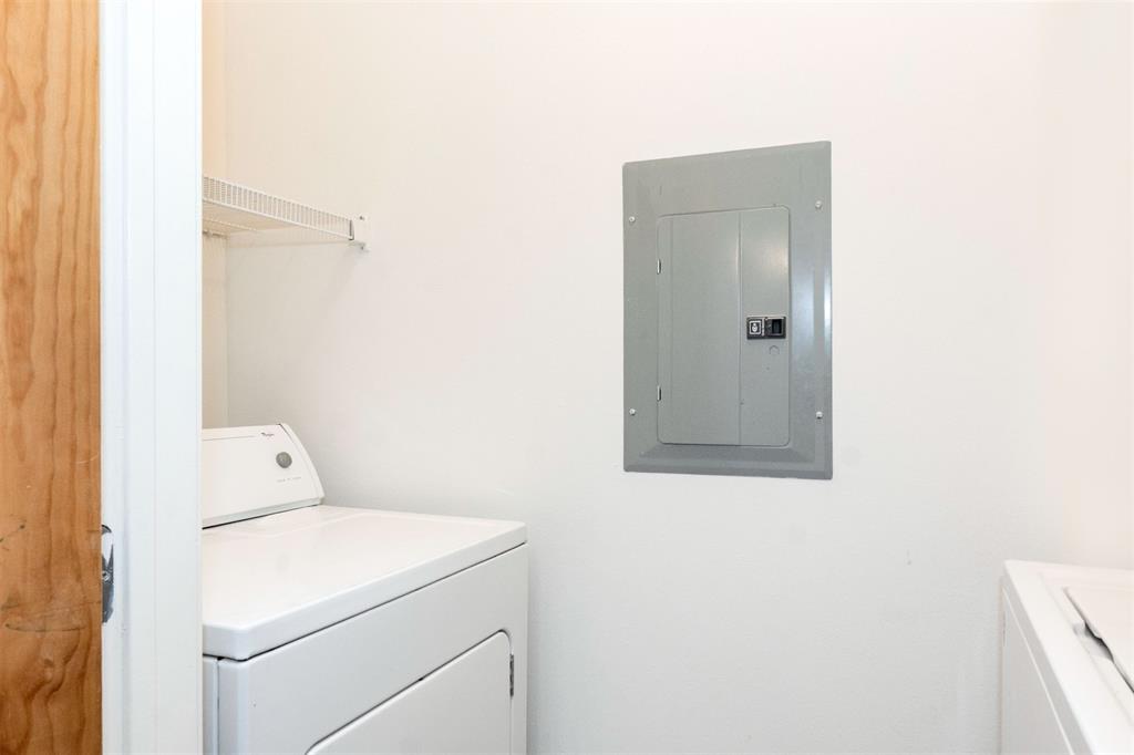 Texas & Pacific Lofts Condo - Residential