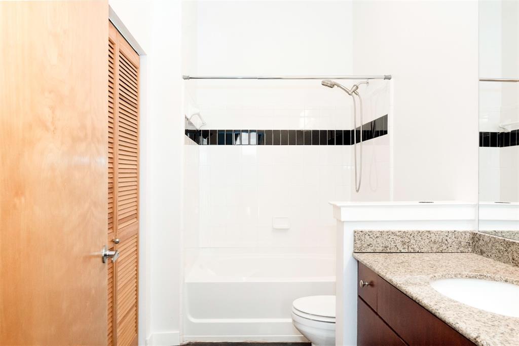 Texas & Pacific Lofts Condo - Residential