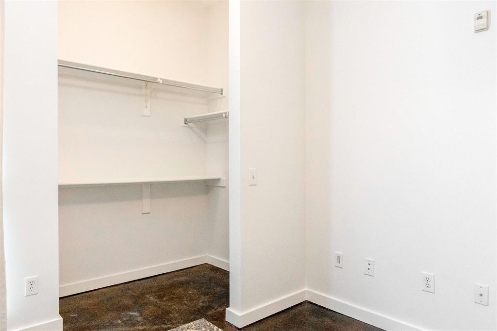 Texas & Pacific Lofts Condo - Residential