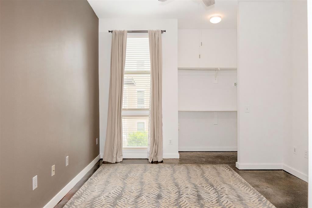 Texas & Pacific Lofts Condo - Residential