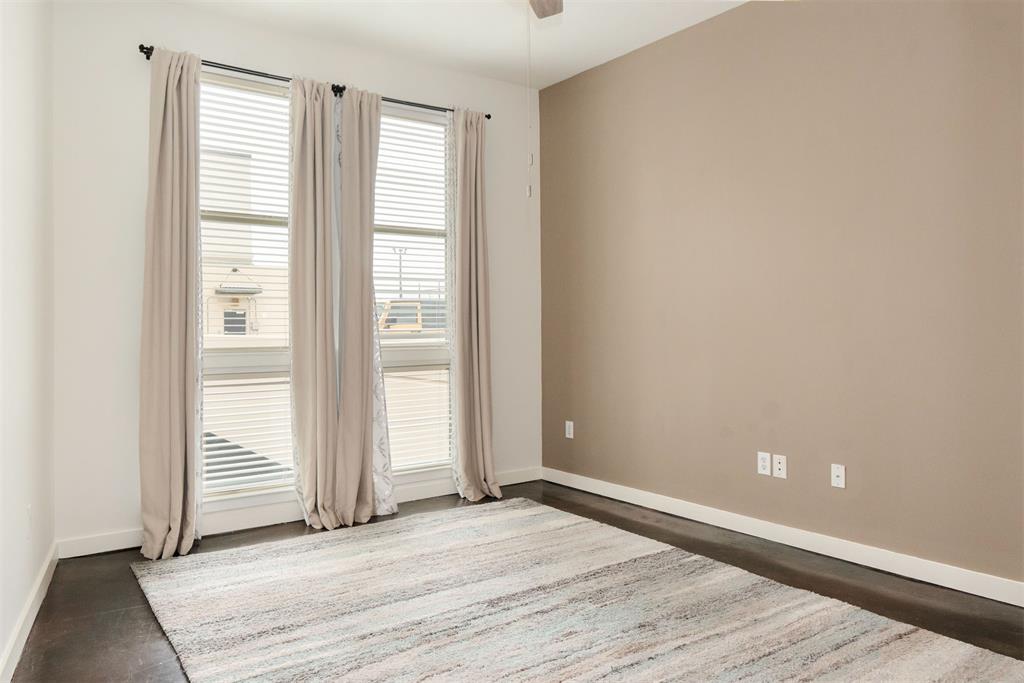 Texas & Pacific Lofts Condo - Residential