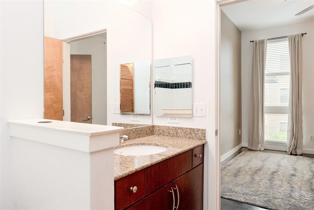 Texas & Pacific Lofts Condo - Residential