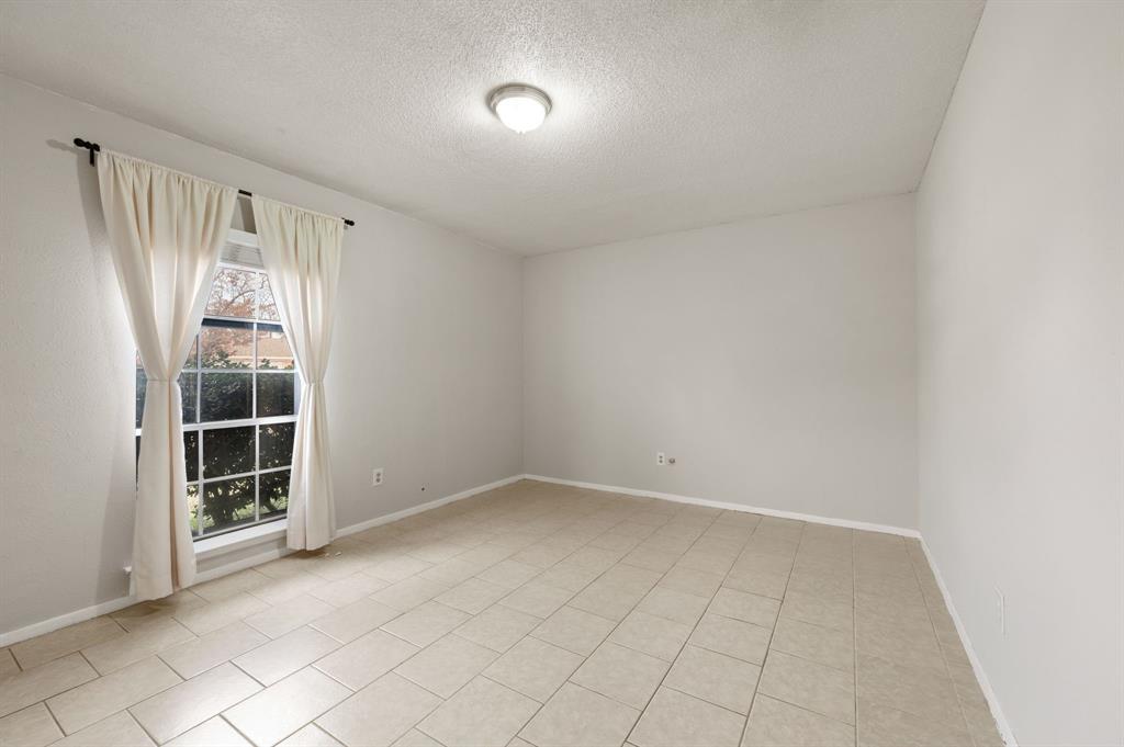 Bell Manor - Residential