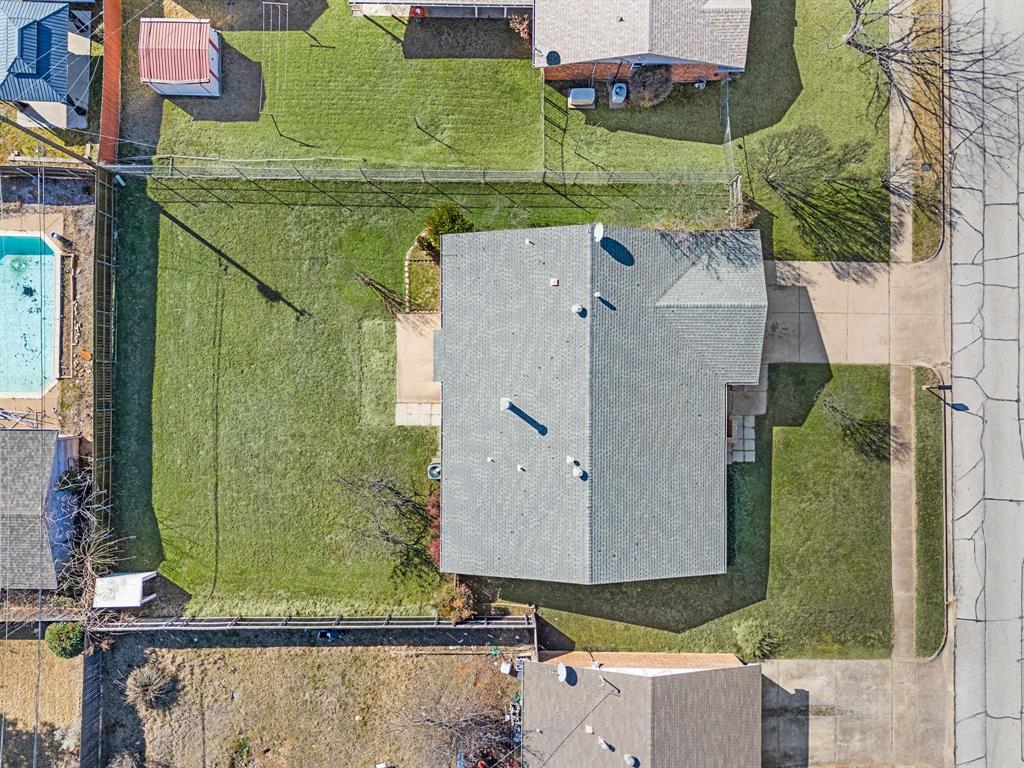 Bell Manor - Residential