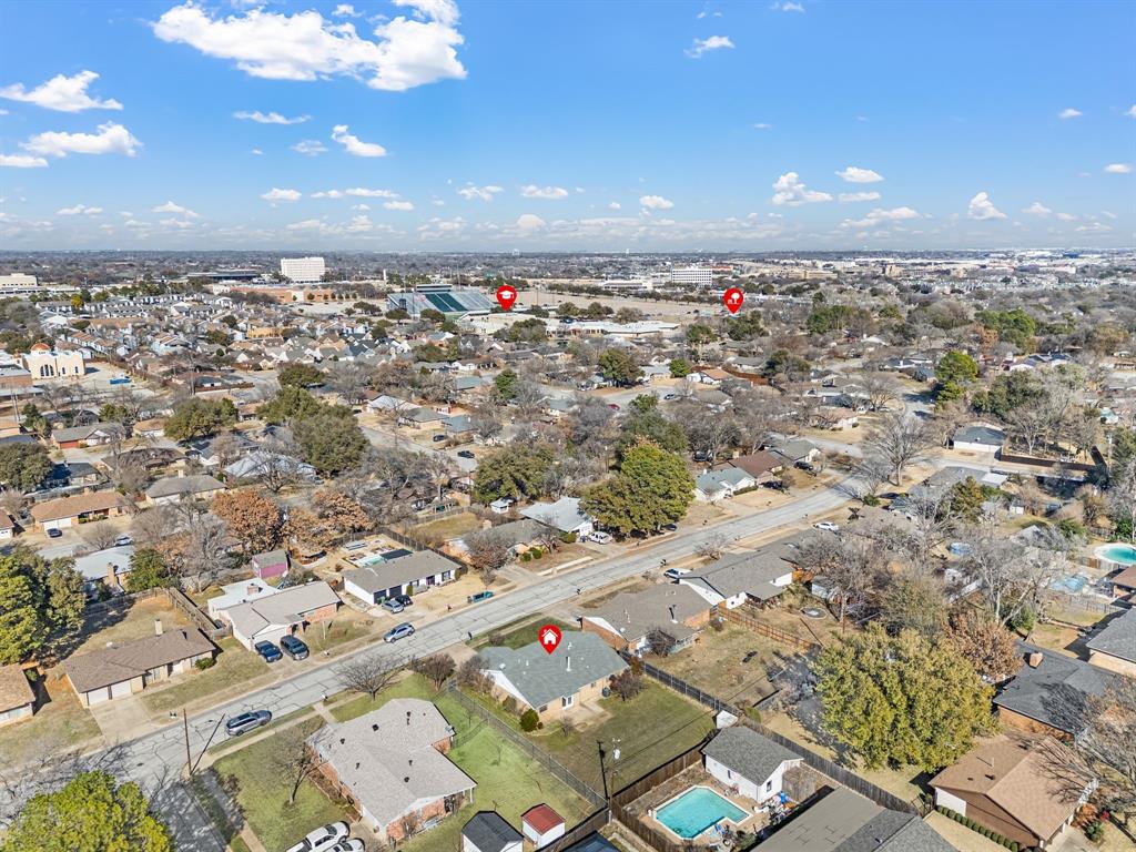 Bell Manor - Residential