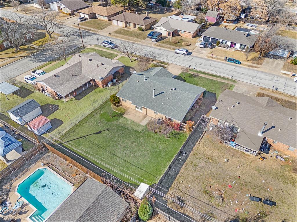 Bell Manor - Residential