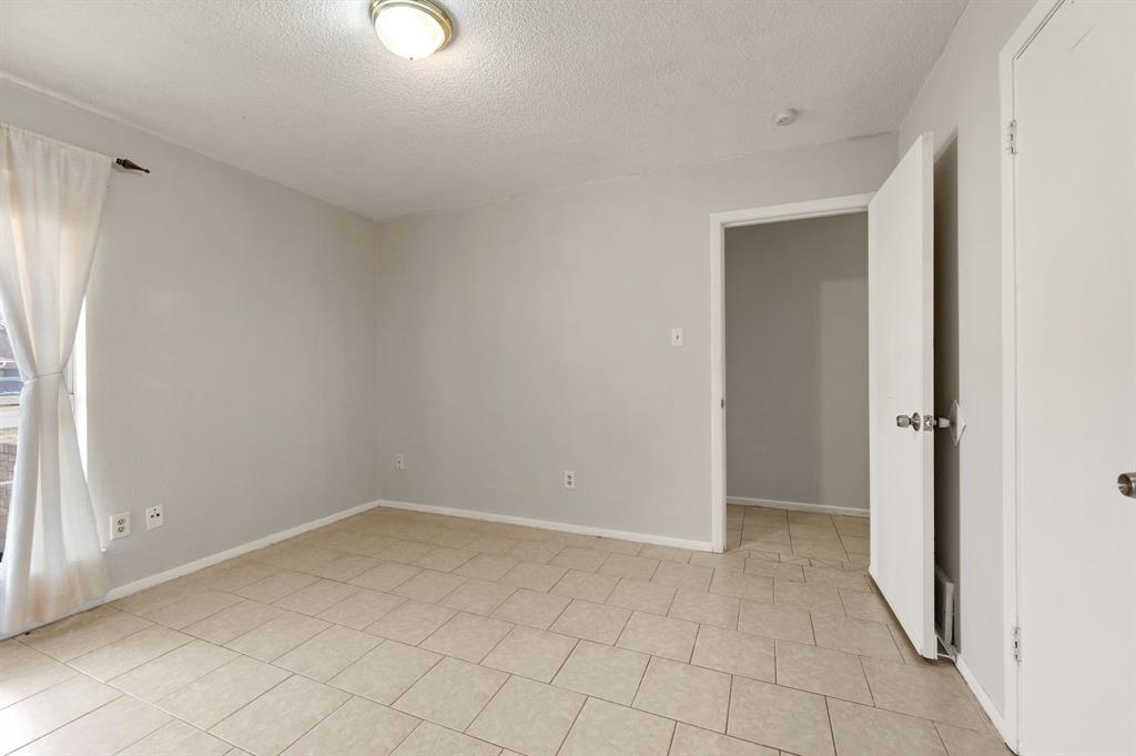 Bell Manor - Residential