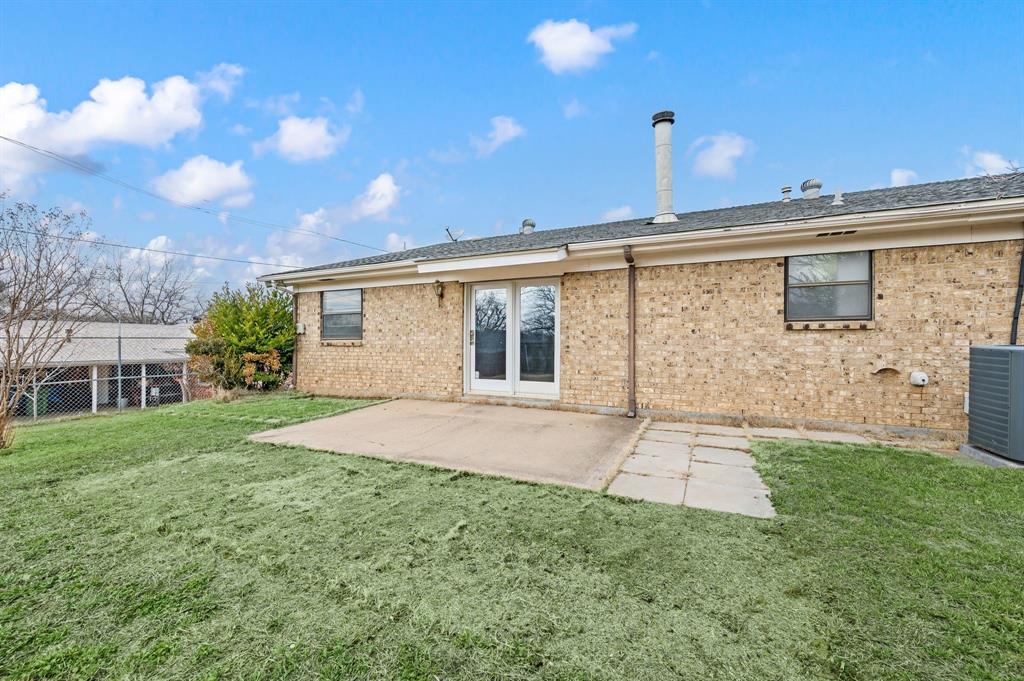 Bell Manor - Residential