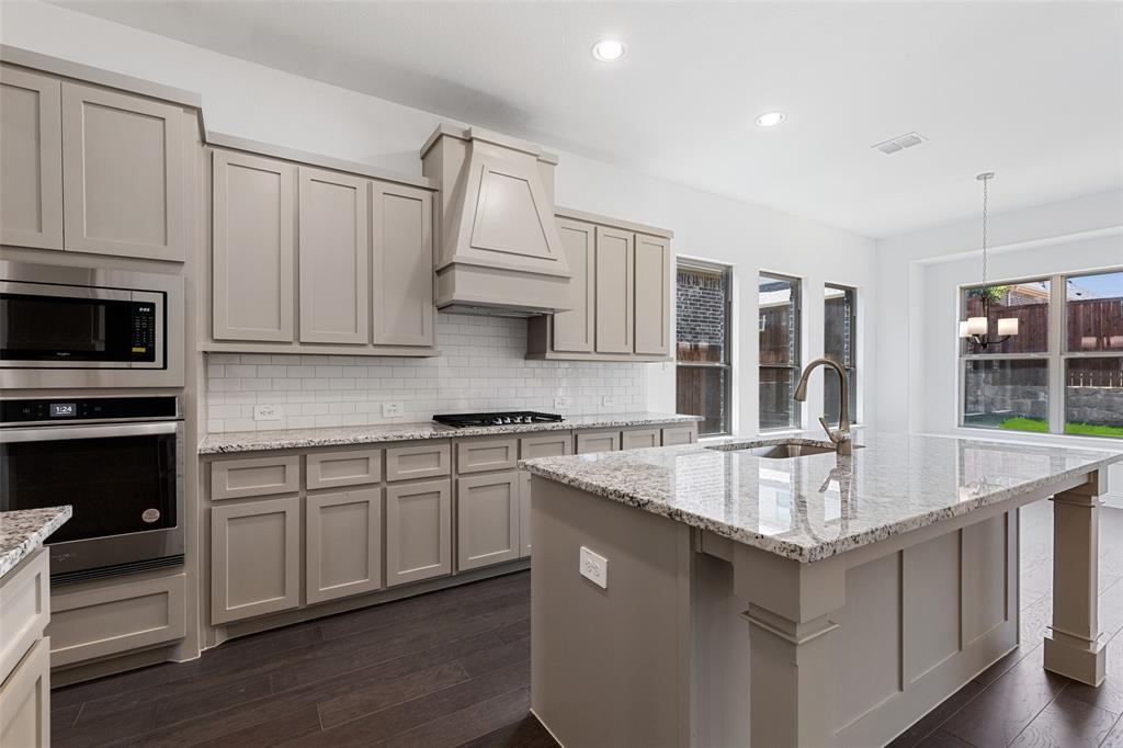 Breezy Hill - Residential