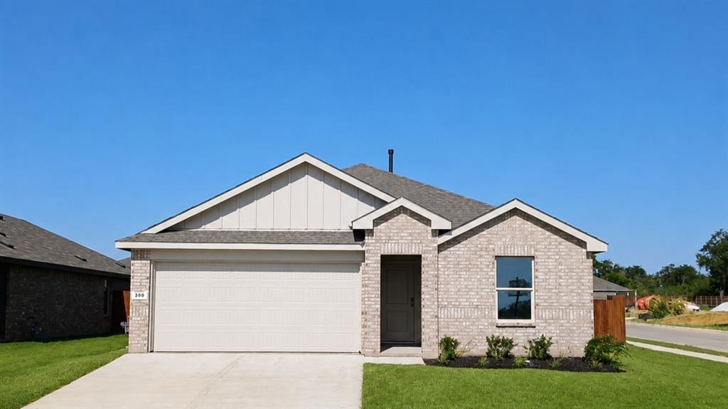 300 TRAIL Court