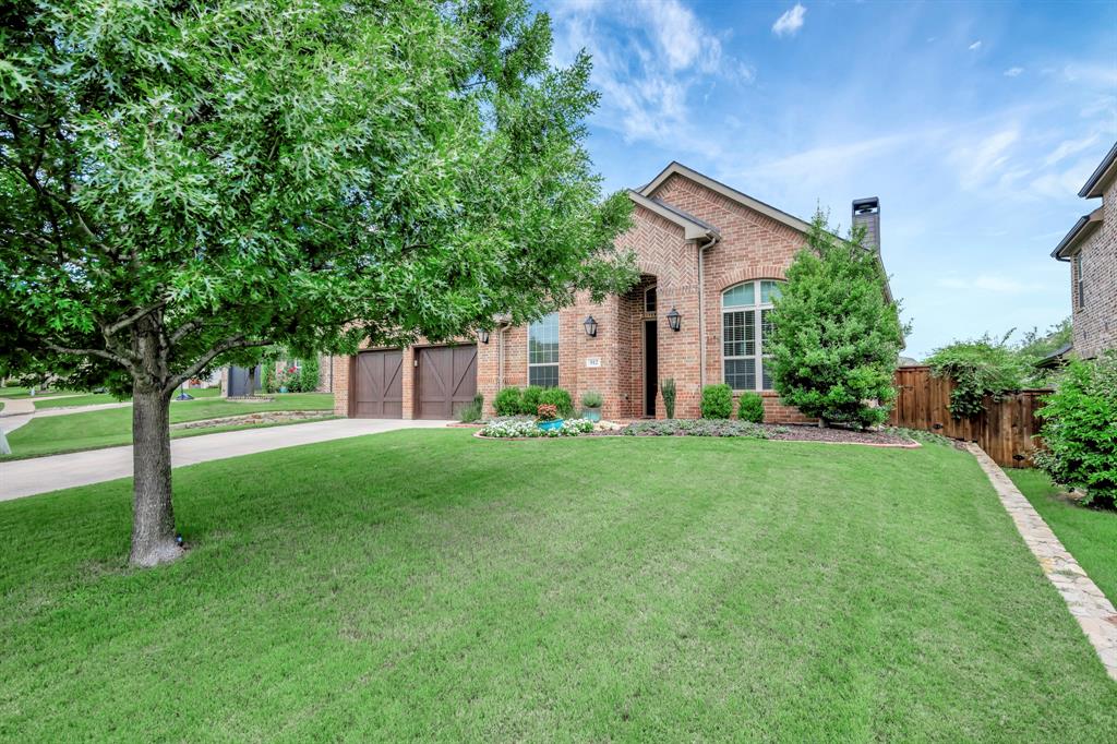 912 Champions Court