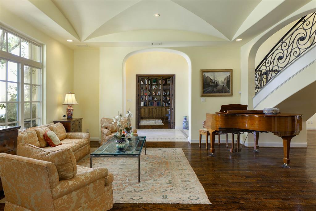 Inwood Road Estates - Residential