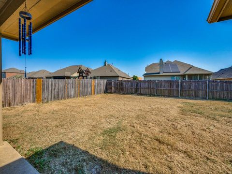 A home in Crowley