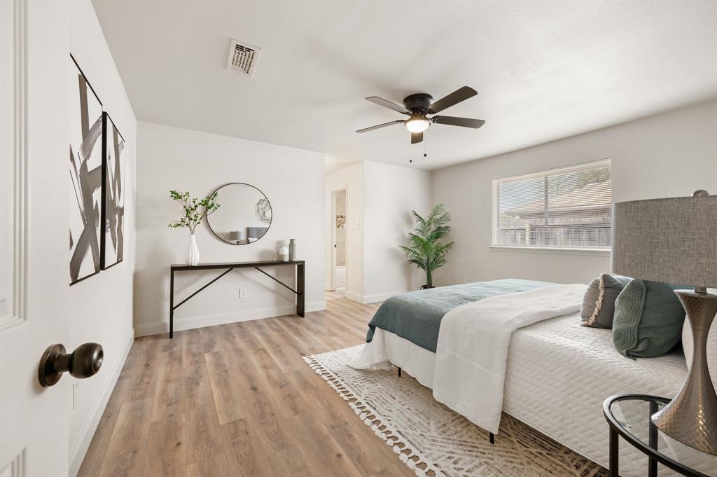 Bell Manor West - Residential