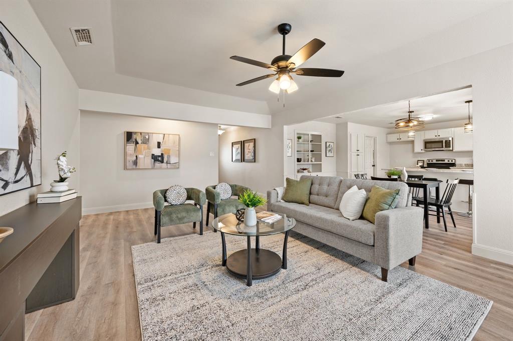 Bell Manor West - Residential