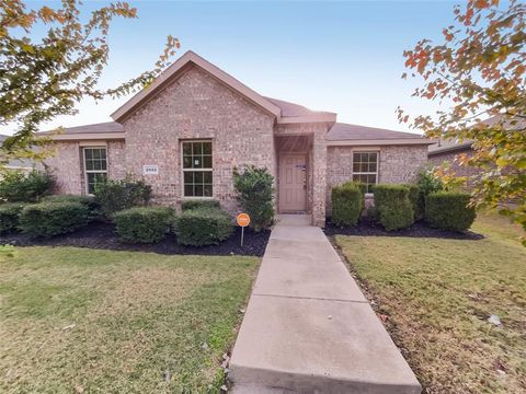 2052 Fair Weather Drive Lancaster TX 75146