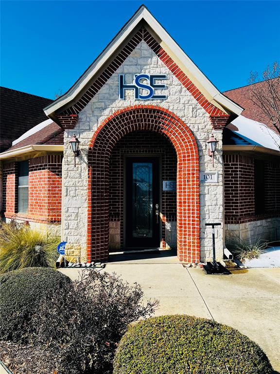 1380 N US Hwy 287 Highway 101