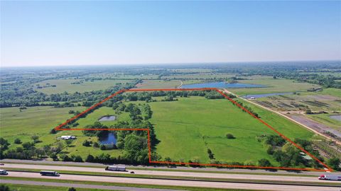 7801 W Interstate Highway 30 Cumby TX 75433