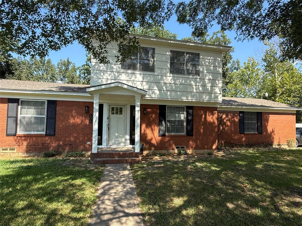506 Melody Lane