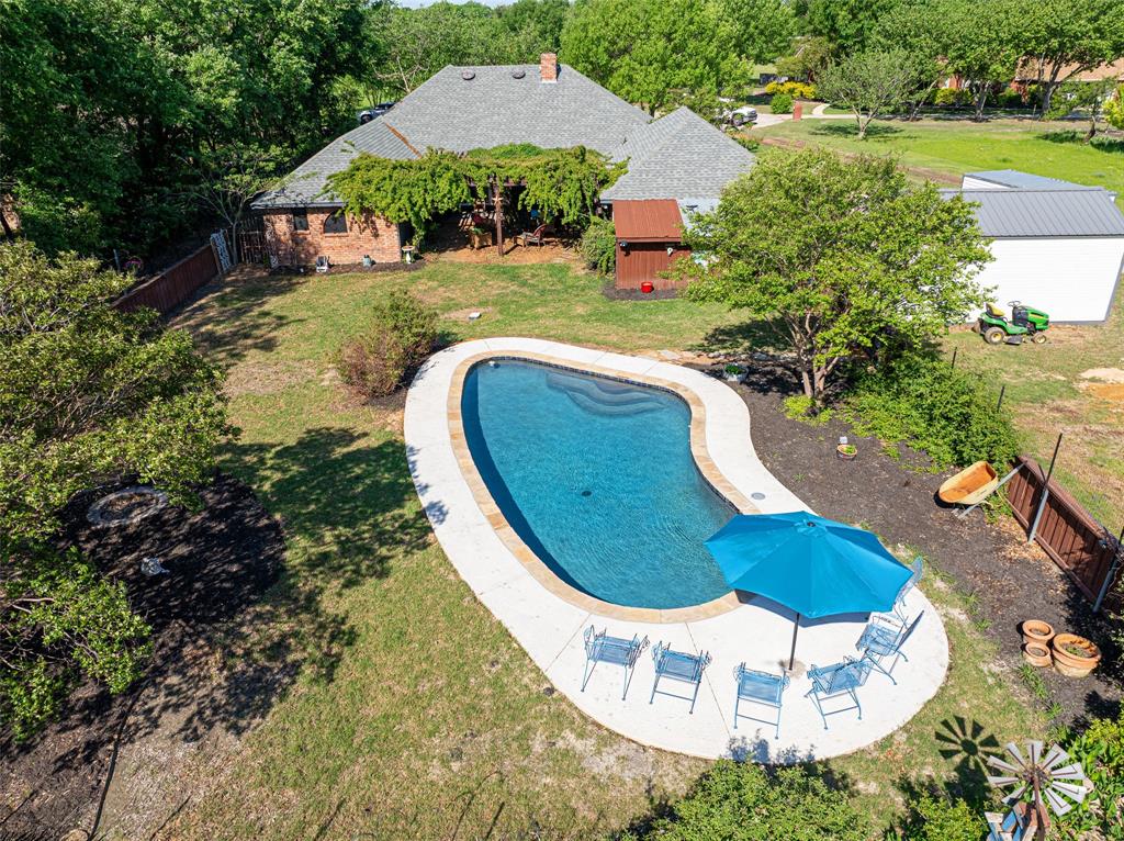 6 Broadmoor Way