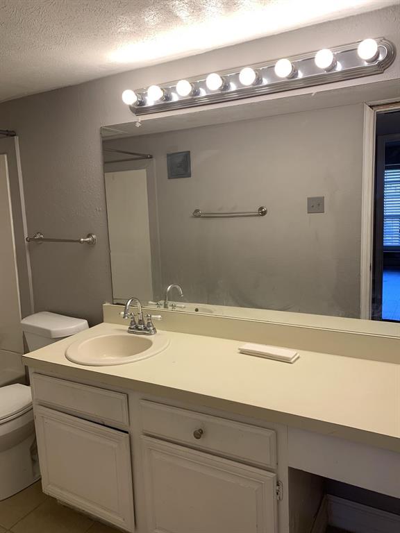 Faulkner Point 01-Faulkner Point - Residential Lease