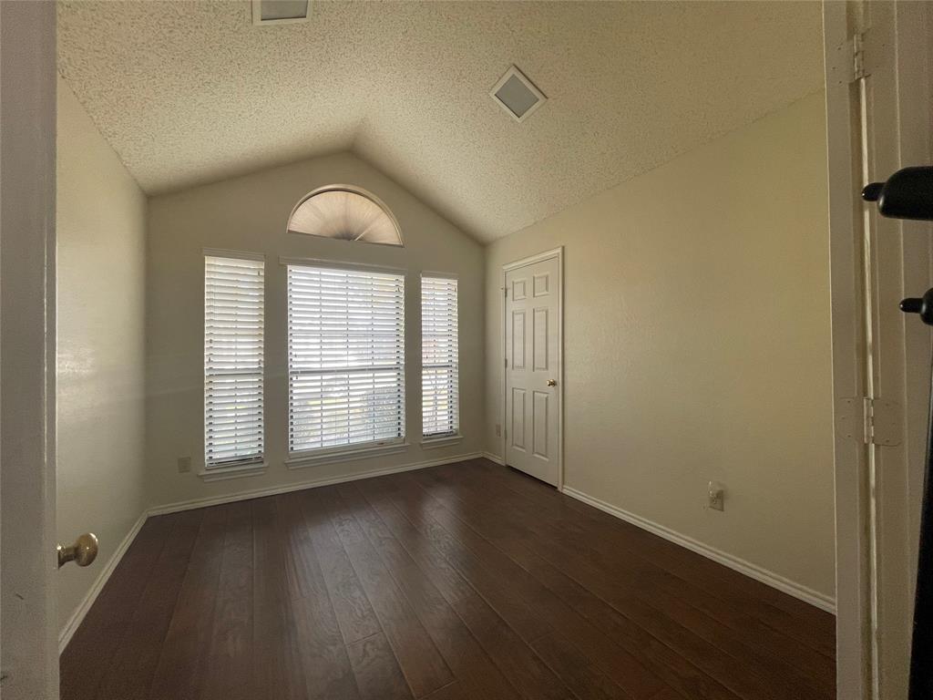 Camelot 17 - Residential Lease