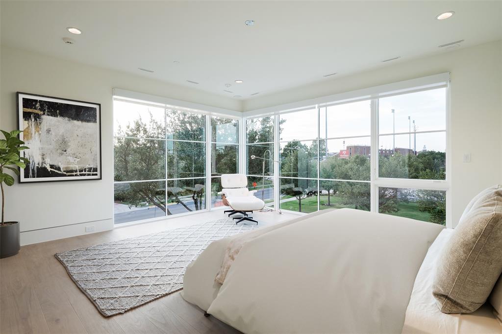 A G Mcadams - Residential Lease