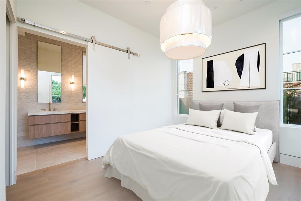 A G Mcadams - Residential Lease