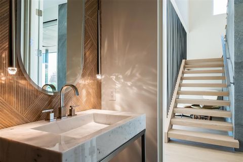 Tiny photo for 5048 Airline Road, Highland Park, TX 75205 (MLS # 21129402)